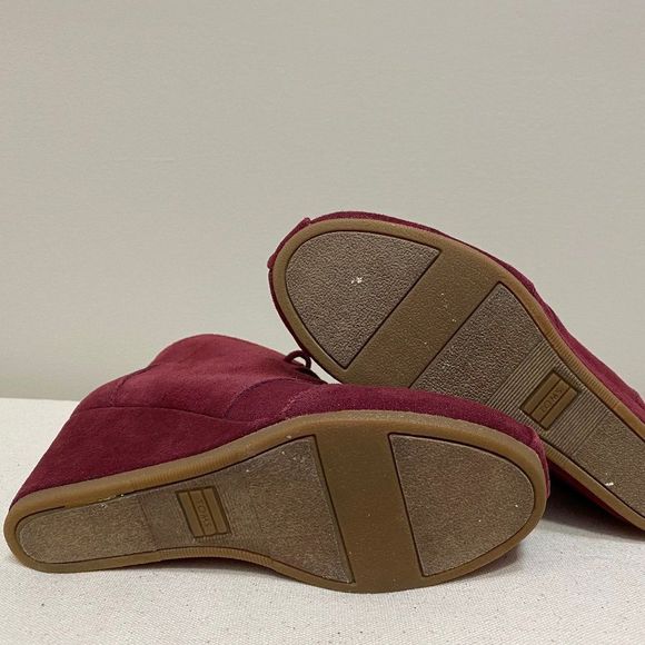 Toms Wedge Burgundy Heel - Size 7 - Picture 5 of 8